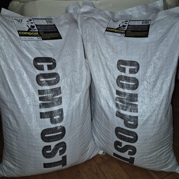 NEW: Animal compost 25 lbs (package of 4 bags)